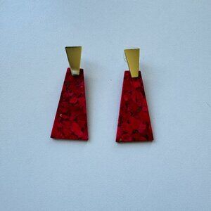 Kendra Scott Geometric Gold and Pink Gemstone Triangle Shape Statement Earings